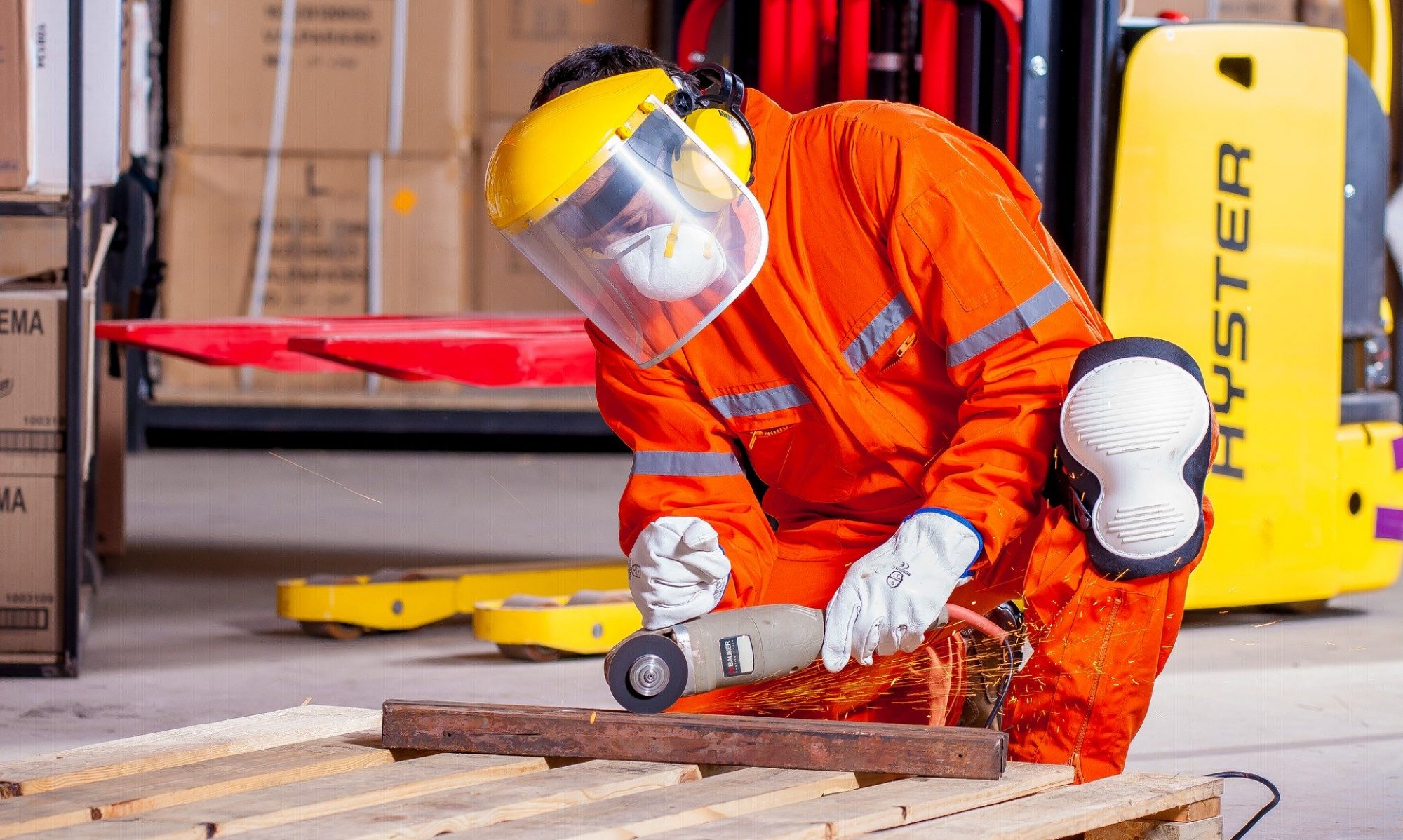 EXPERTOS EN SEGURIDAD Y SALUD EN EL TRABAJO, ERGONOMÍA Y RIESGO PSICOSOCIAL 